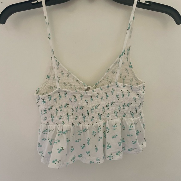 Pacsun flowy White flowered Tank top - Picture 2 of 2